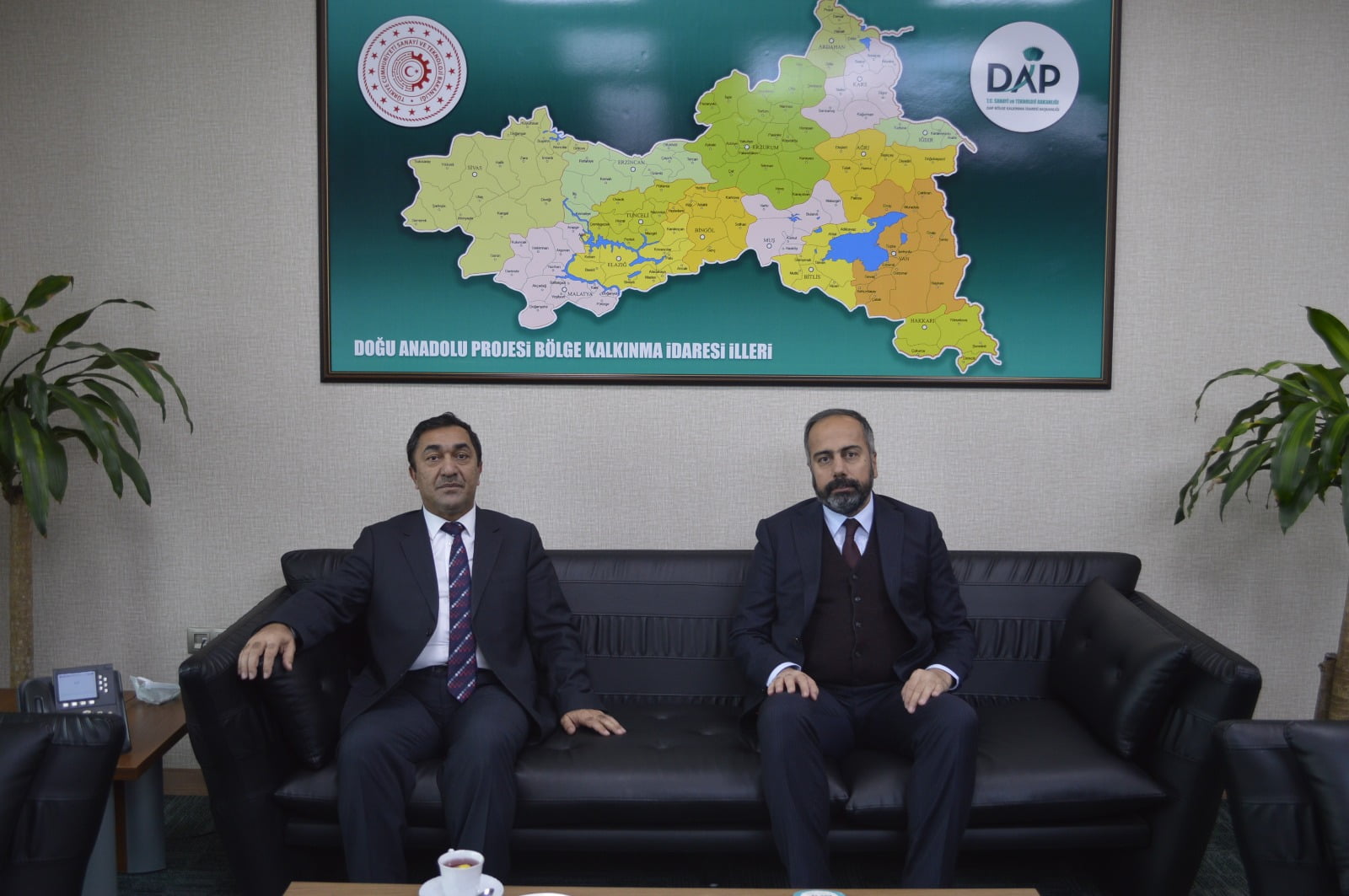 Rektör Şevli’den DAP Başkanı Demirdöğen’e Ziyaret