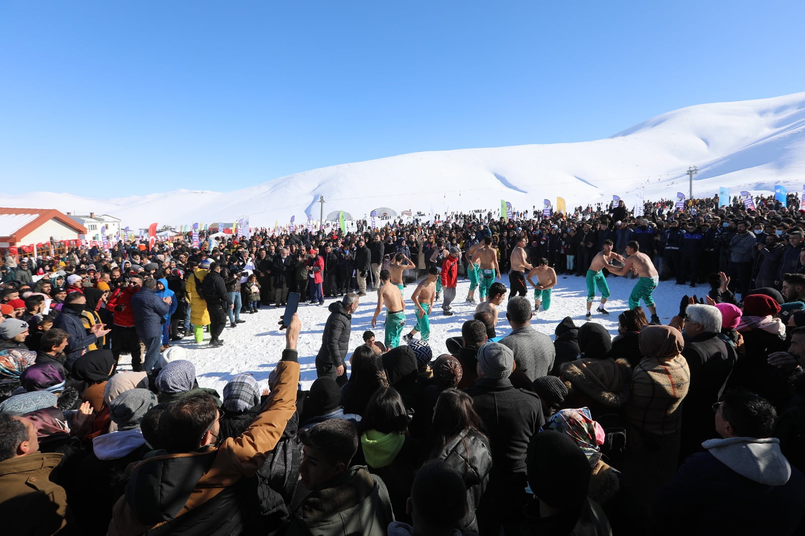 Van’da kayak festivali düzenlendi