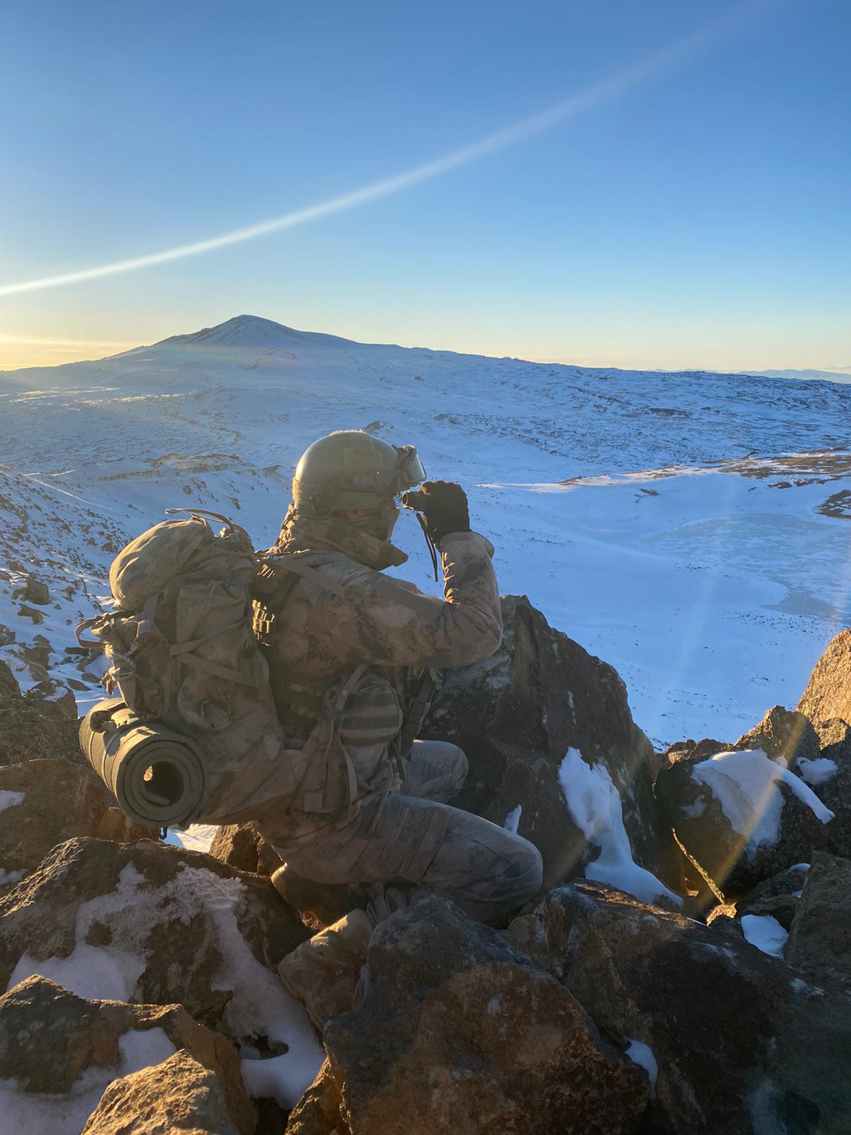 Van Başkale’de PKK’ya ağır darbe