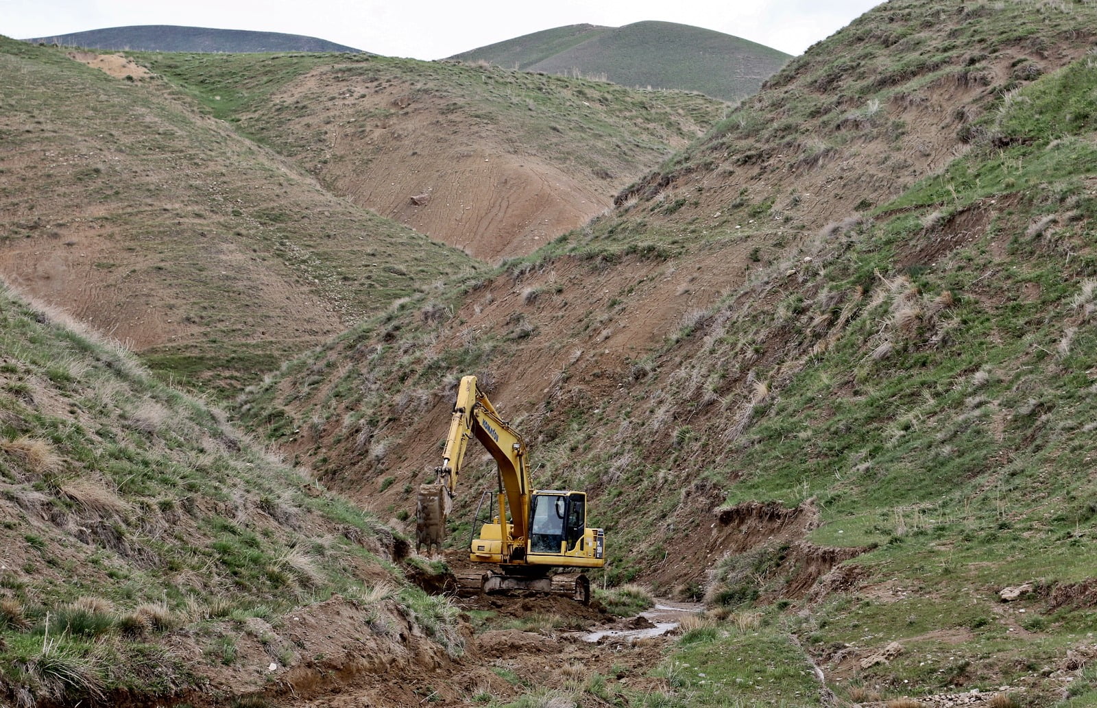 Büyükşehir Van’da atıl durumdaki göletleri yeniden ayağı kaldırıyor