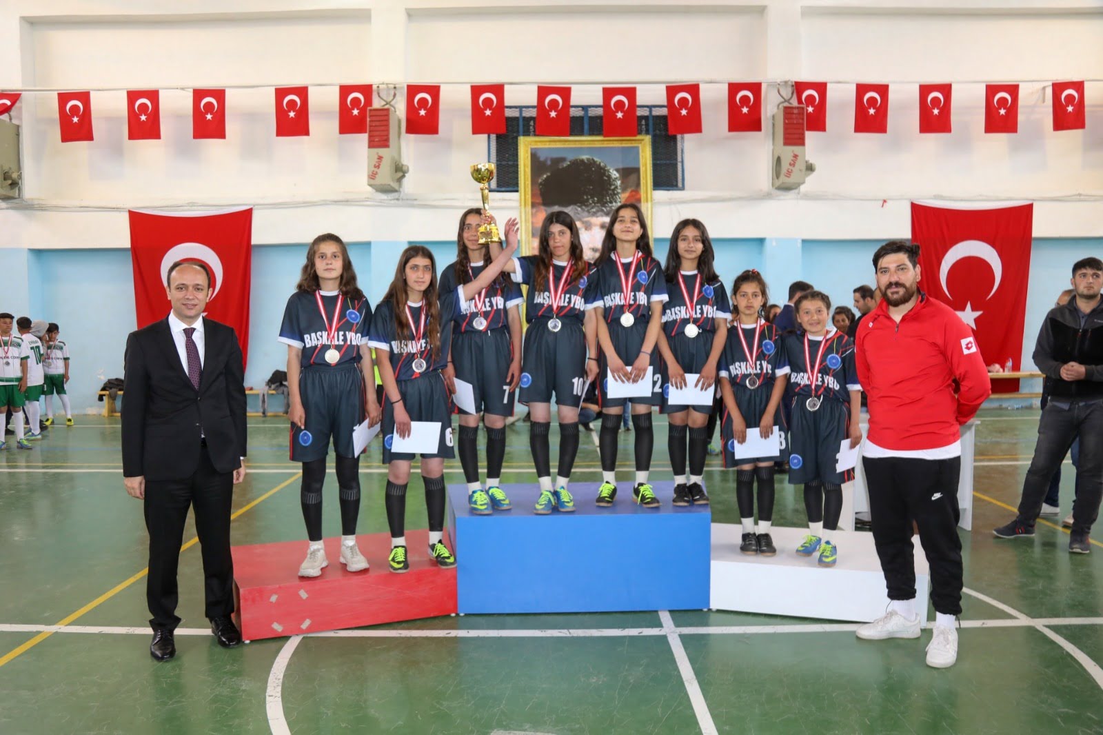 Van Başkale’de futsal turnuvası