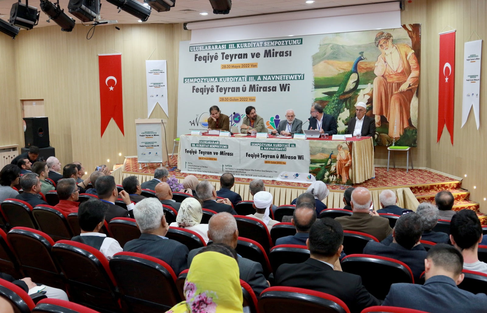 FEQİYE TEYRAN VE MİRASI SEMPOZYUMU BAŞLADI