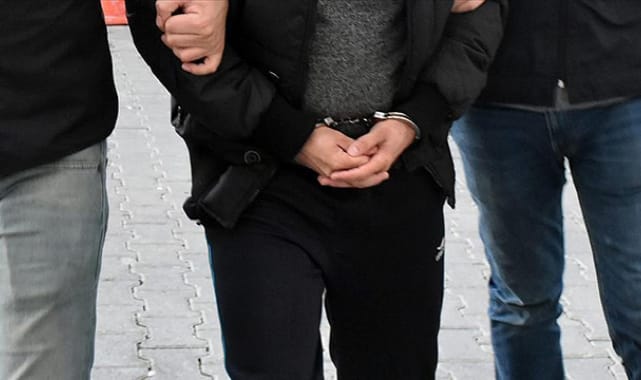 Van’da çeşitli suçlardan aranan şahıslar yakalandı