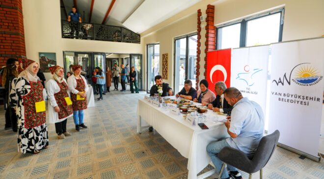 Van’da kadınlar arası yemek yarışması