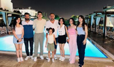 Antalya’da yaşayan Van’lı işadamlarından Halkoyunları kadın takımına tam destek