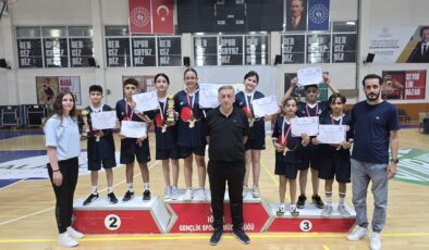 Vanlı Sporcular Masa Tenisi Ana ligine Damga Vurdu